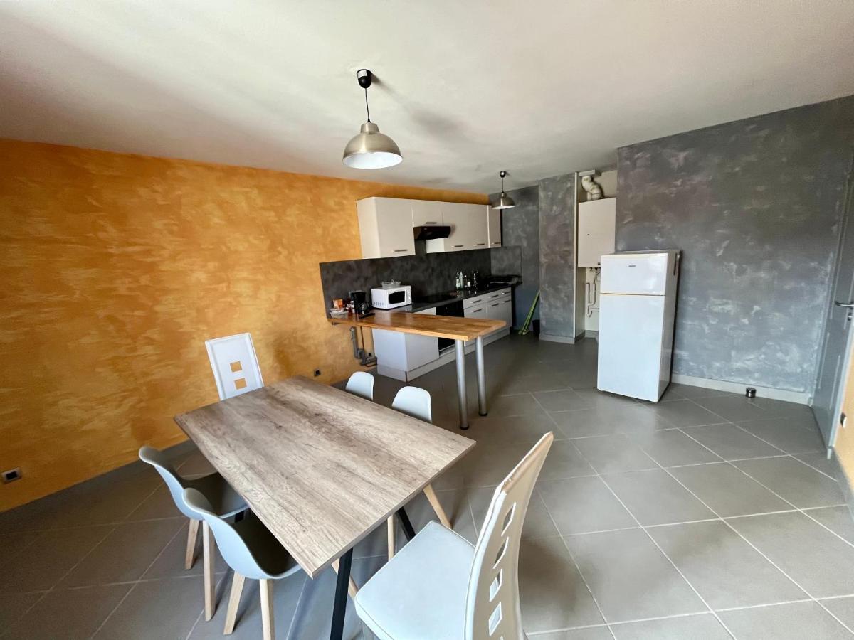 Appartement 2 Chambres - Lits King Size - Wifi - Baignoire Le Puy-en-Velay Bagian luar foto